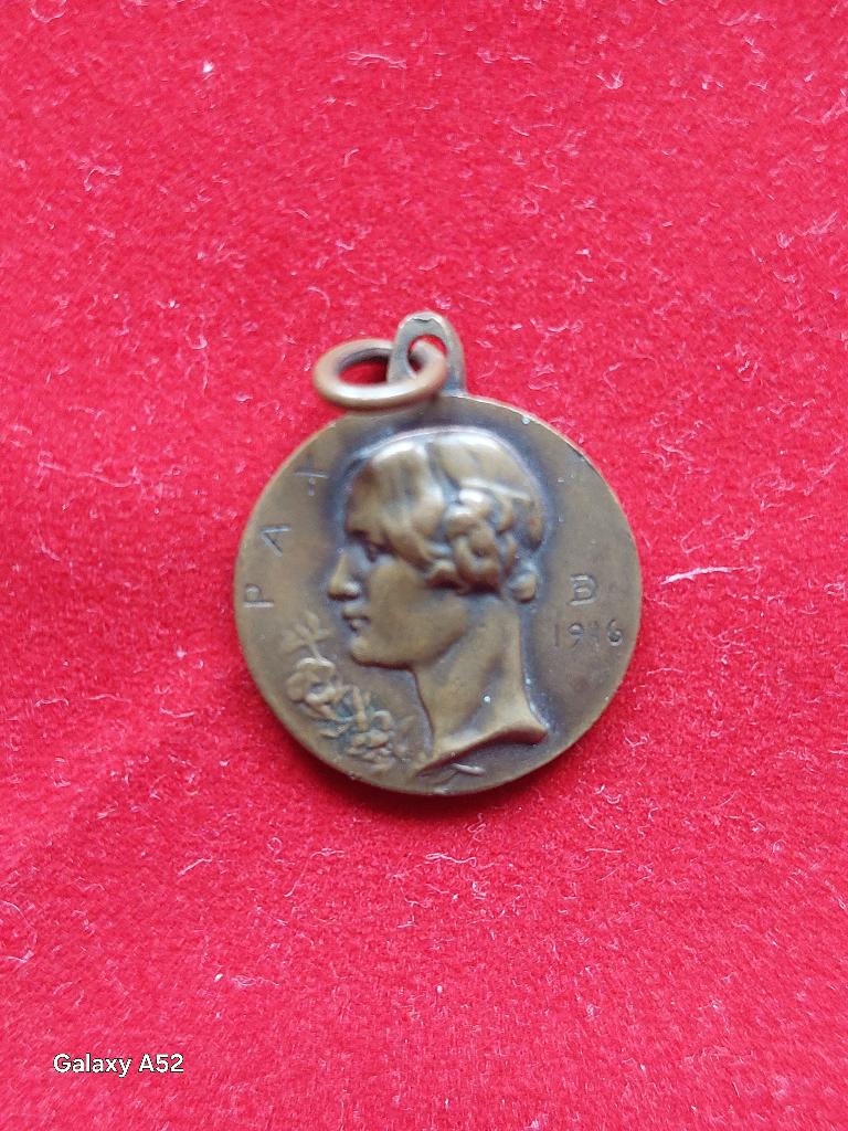 hanger Elisabeth - Fleur de la Reine 1922 - Pax 1916, Ophalen of Verzenden, Gebruikt, Overige typen