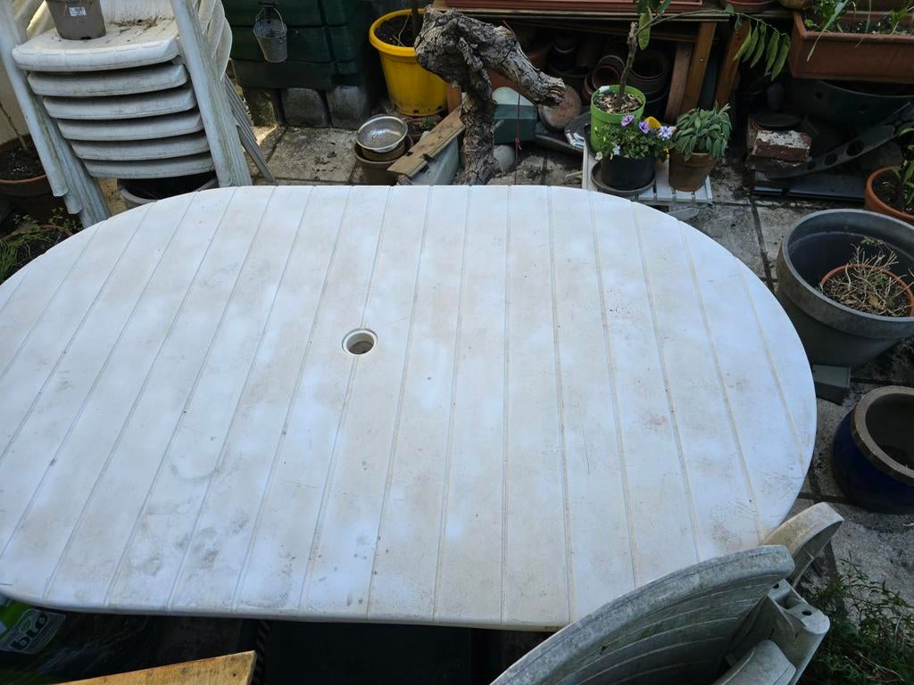 Witte tuintafel, Tuin en Terras, Ophalen, Gebruikt, Ovaal, Plastic