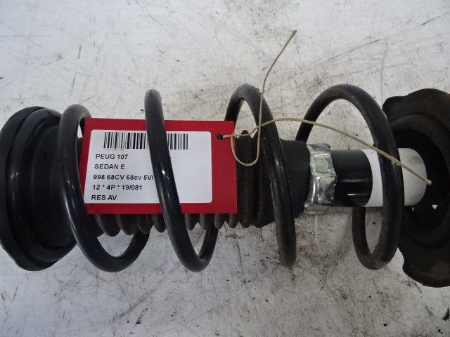 RESSORT DE SUSPENSION AVANT Peugeot 107 (01-2005/05-2014), Utilisé, Peugeot