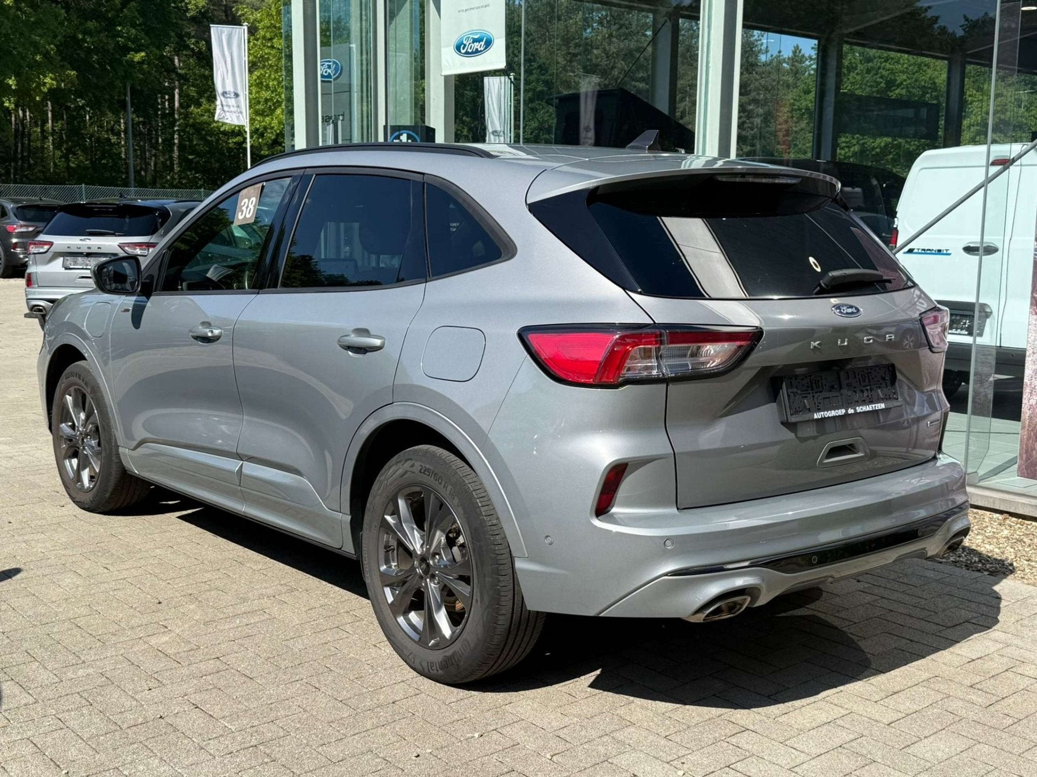 Ford Kuga ST-Line PHEV AUT (année de construction 2023), Autos, 1773 kg, Argent ou Gris, Achat, Noir