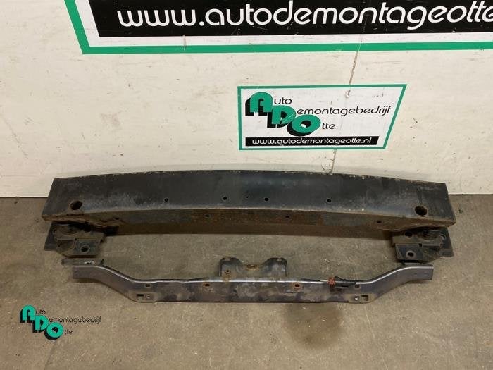 Cadre pare-chocs avant d'un Mitsubishi Outlander (Outlander, Autos : Pièces & Accessoires, -, 3 mois de garantie, Utilisé, Mitsubishi