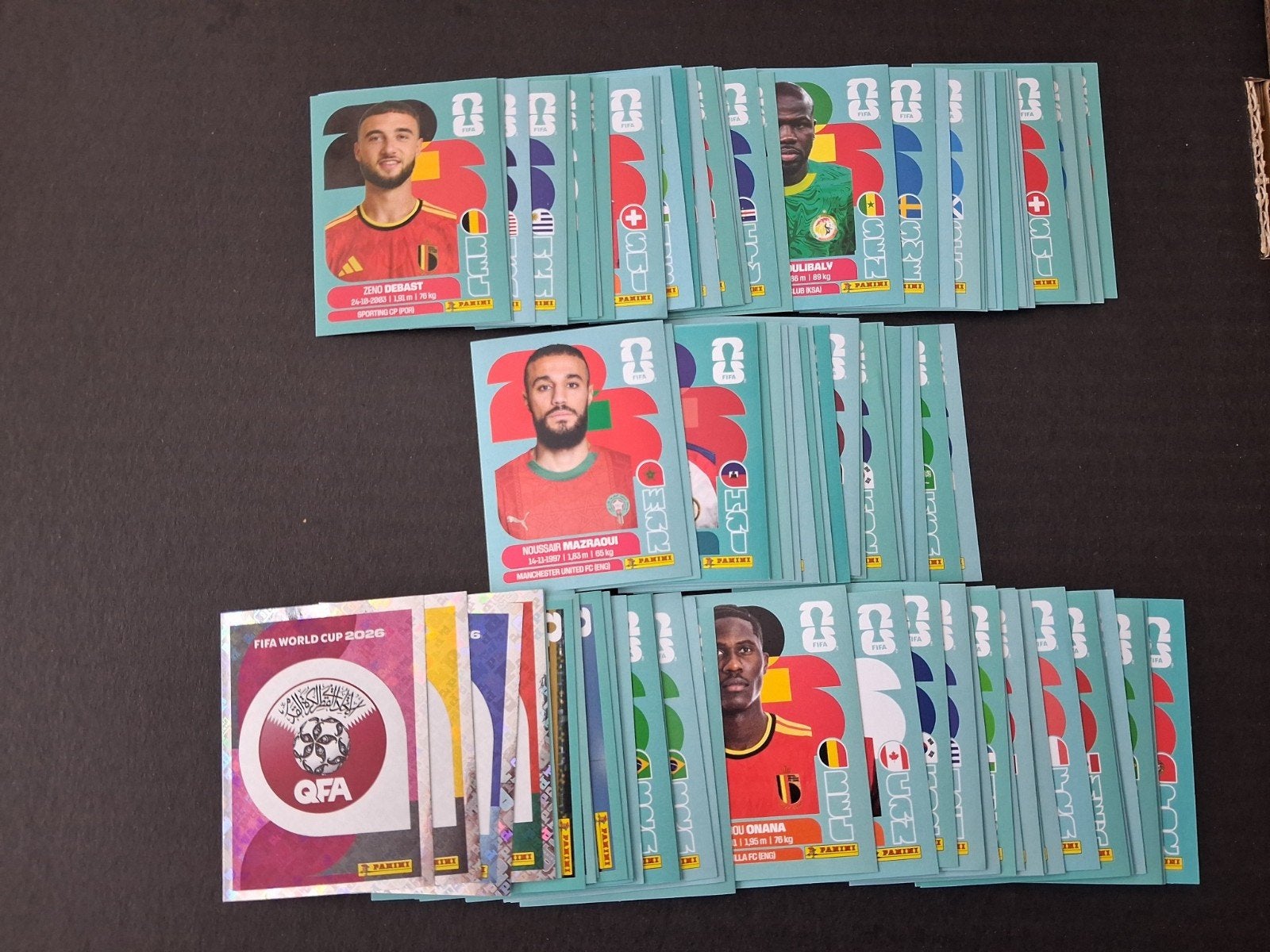 Panini FIFA World Cup 2026 "100 stickers" Nieuwe staat  (M), Verzamelen, Verzenden, Nieuw, Sport