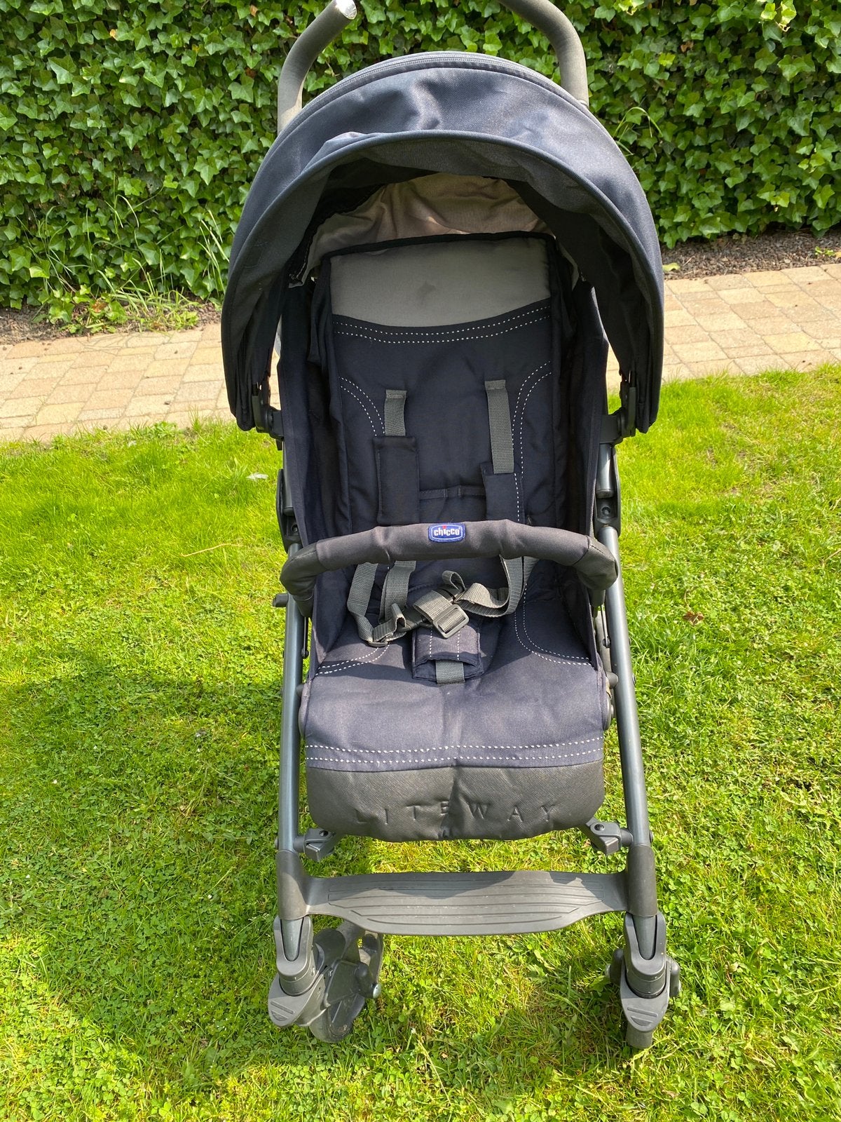 Mooie buggy met regenhoes, Ophalen, Zo goed als nieuw