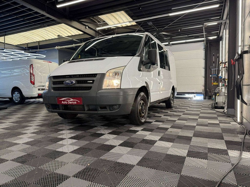 Ford Transit 2.2 TDCi Ambiente, Auto's, Ford, Stof, Gebruikt, Zwart, 4 cilinders