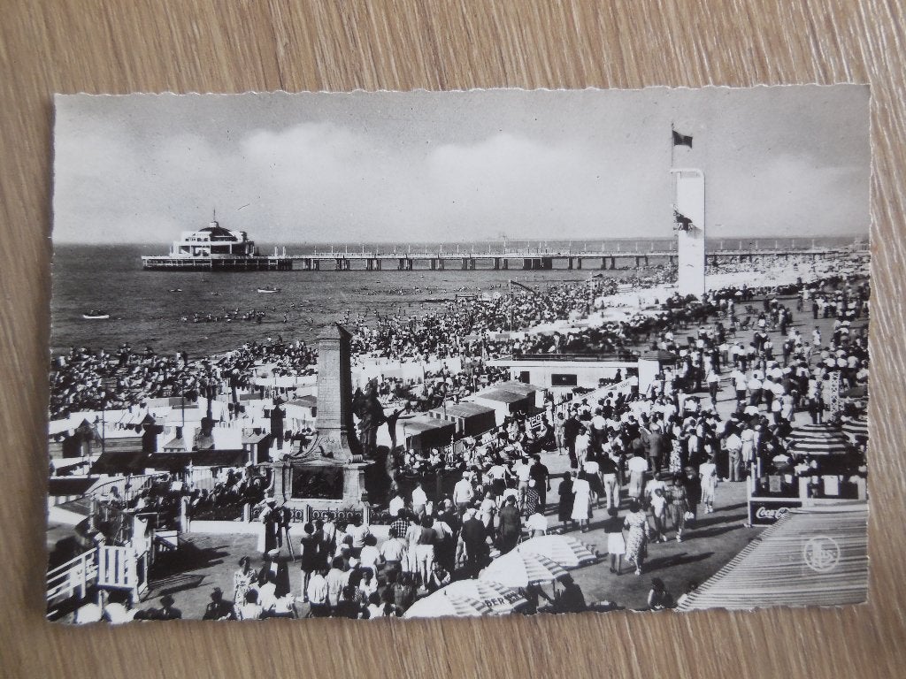 postkaart Blankenberge Pier Zeedijk, Verzamelen, Ophalen of Verzenden, 1960 tot 1980, Ongelopen, West-Vlaanderen