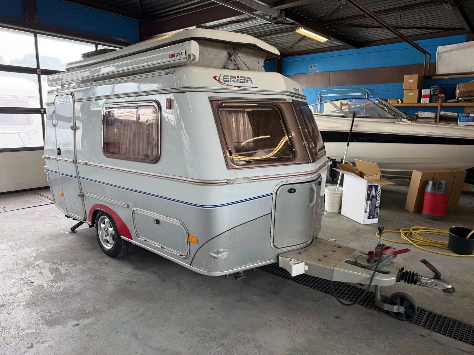 Eriba Touring Puck 225 GT casetteluifel voortent fietsenrek, Caravanes & Camping, Poêle, Particulier, 500 - 750 kg, Eriba