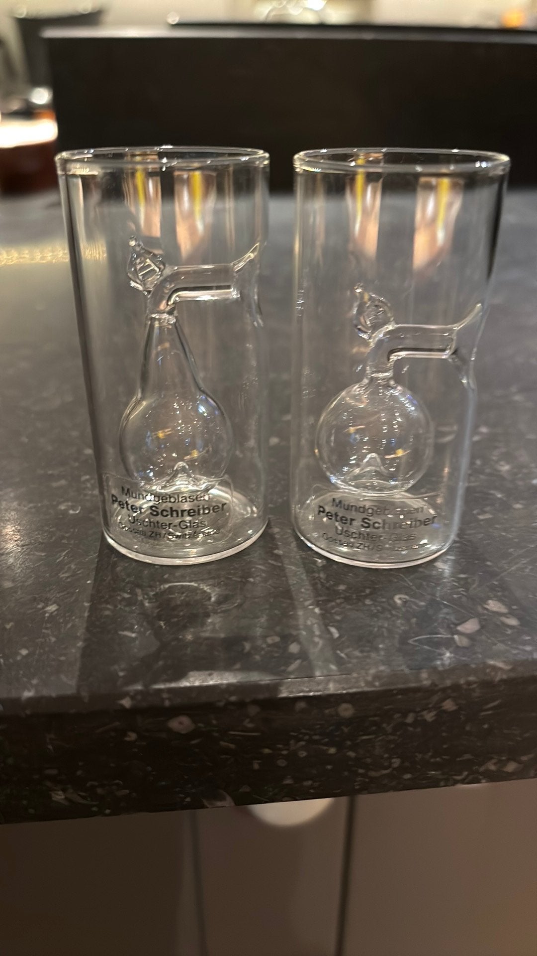 2 mondgeblazen glaasjes, Ophalen of Verzenden, Borrel- of Shotglas