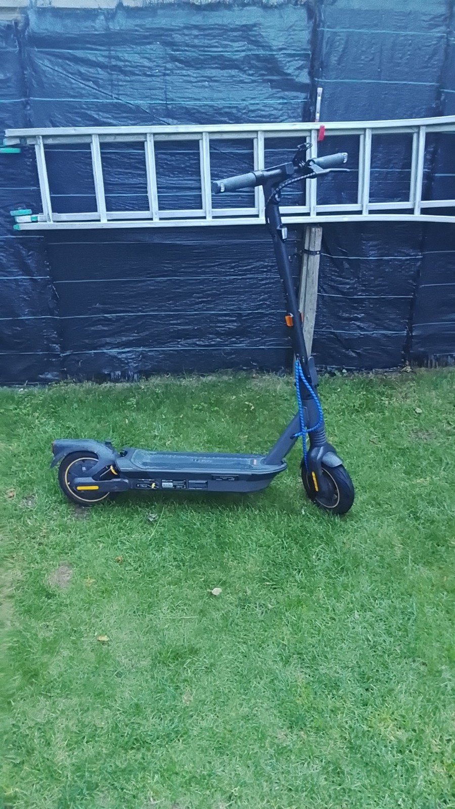 Elektrische step ninebot max g2, Ophalen, Zo goed als nieuw, Elektrische step (E-scooter), Segway Ninebot Max