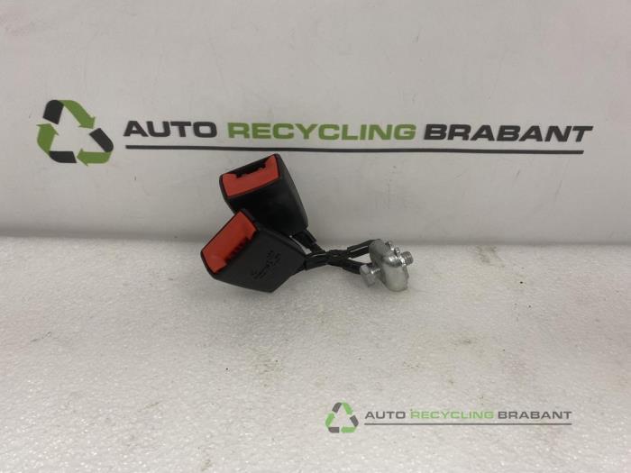 Insertion ceinture de sécurité arrière centre d'un Volksw, Autos : Pièces & Accessoires, -, 3 mois de garantie, Utilisé, -