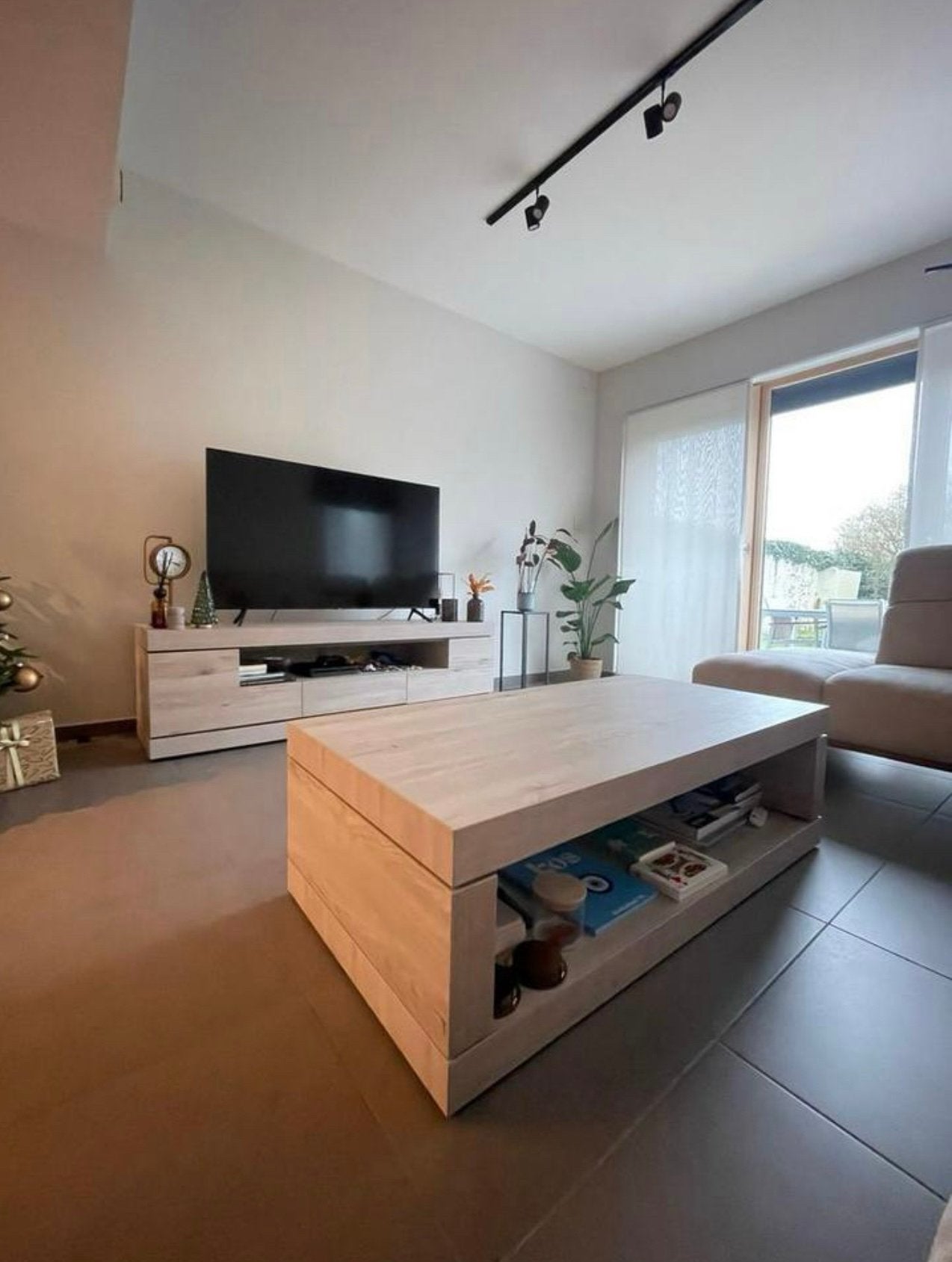 Salontafel serie Etna lichtgrijs eiken, Ophalen
