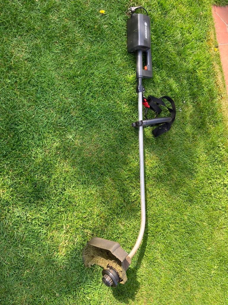 Elektrische bosmaaier Gardena, Tuin en Terras, Bosmaaiers, Ophalen of Verzenden, Gebruikt, 10 tot 30 cm, Elektrisch