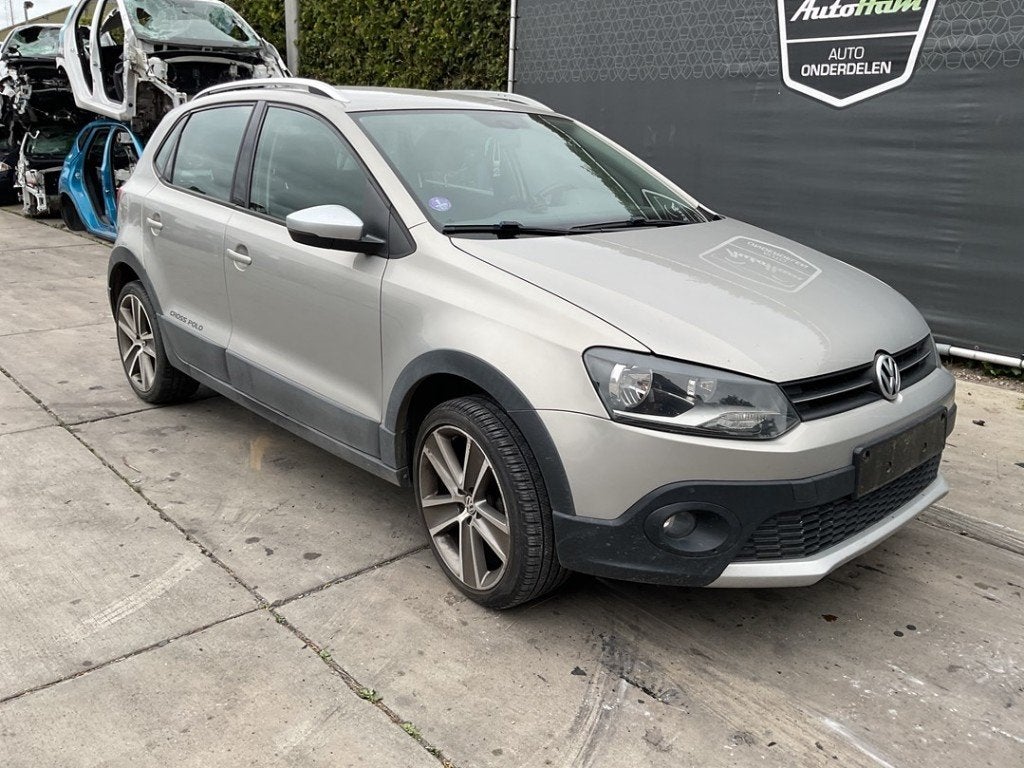MOTORKAP Volkswagen Polo V (6R) (01-2009/05-2022), Auto-onderdelen, Gebruikt, Volkswagen, Volkswagen AG, Kundenbetreuung@volkswagen.de