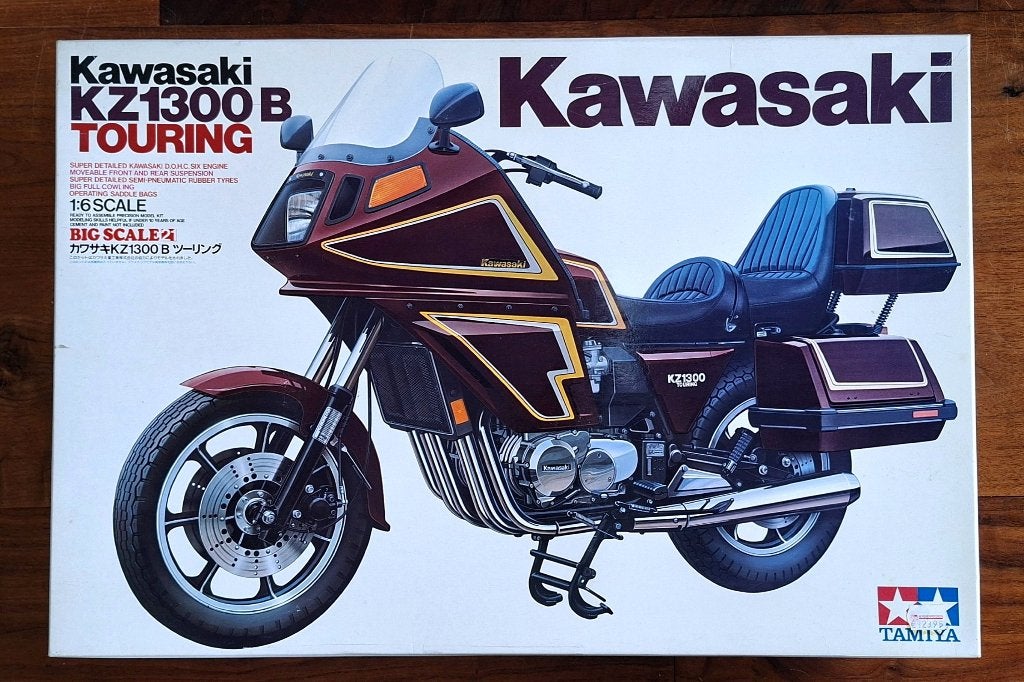 Tamiya Kawasaki KZ1300B Touring 1:6 vintage, Hobby & Loisirs créatifs, Enlèvement ou Envoi, Plus grand que 1:32, Comme neuf, Autres types