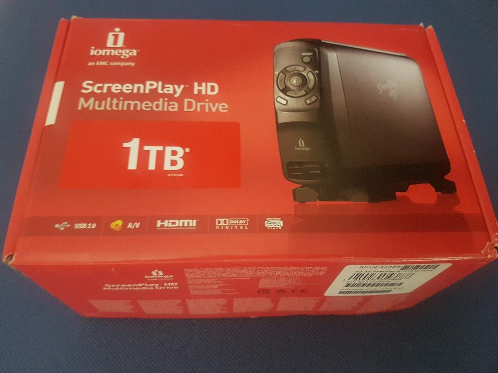 Iomega 1 Tb multimedia drive + honderden films, series, Ophalen of Verzenden, Zo goed als nieuw, HDMI, 500 tot 1500 GB