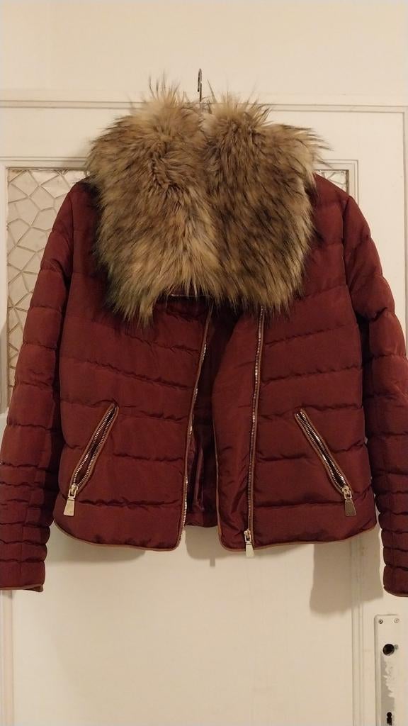Veste, Envoi