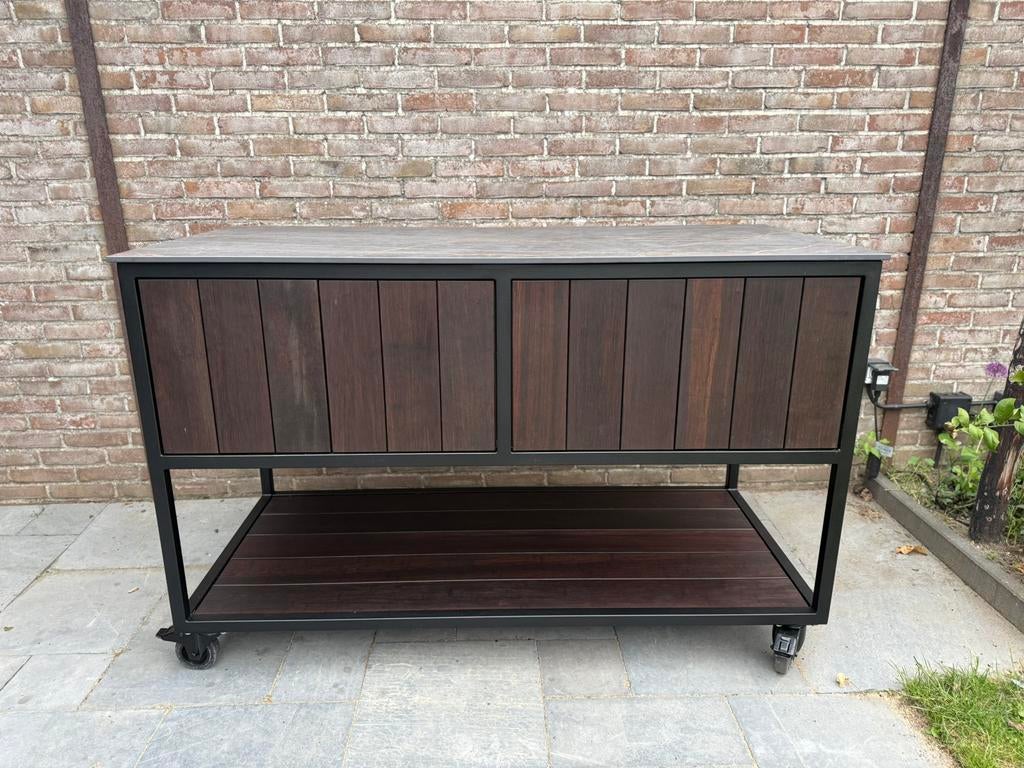 Buiten keuken, bbq, dekton laurent, voor kamado of pizzaoven, Enlèvement ou Envoi, Comme neuf