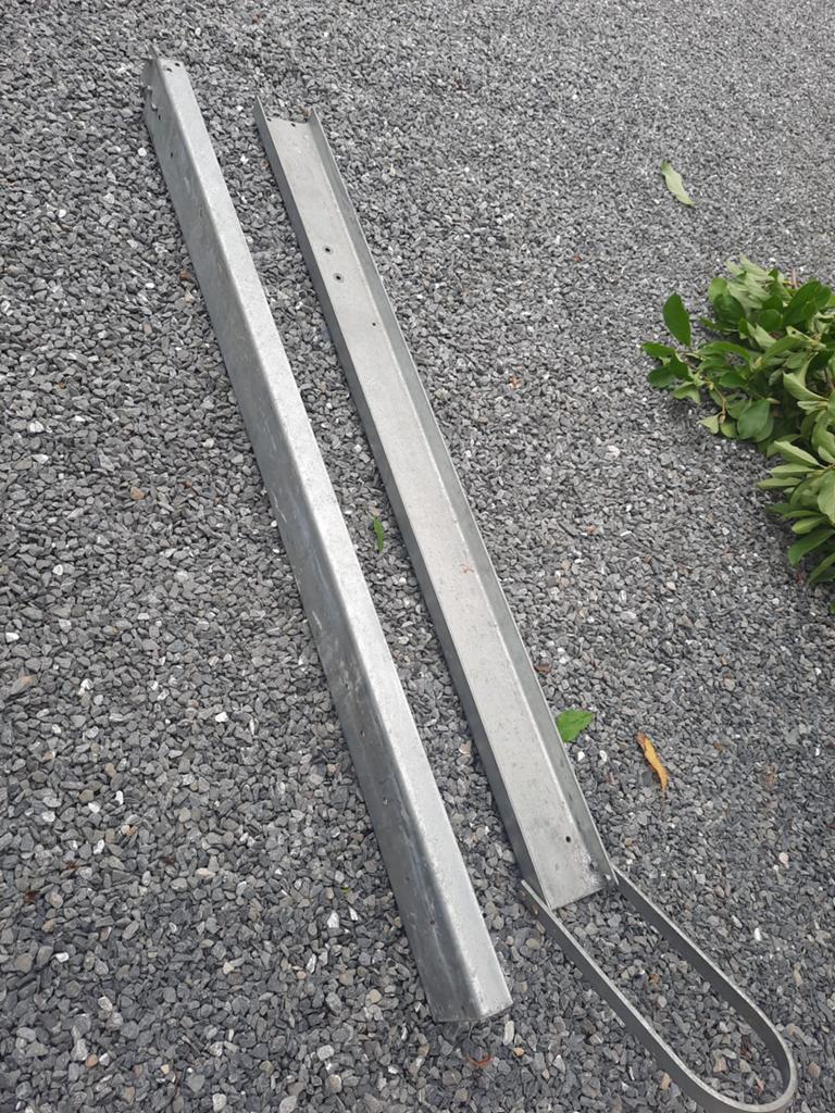 Poutrelles en U transport de moto, Enlèvement, Utilisé