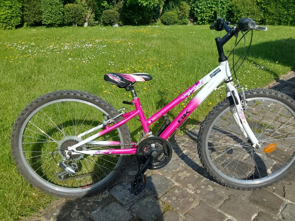 Vélo Fille BK 24 Pouces de 8ans a 11ans EN SUPER ÉTAT, Vélos & Vélomoteurs, Enlèvement