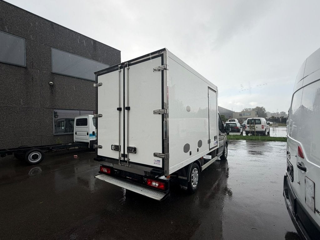 Ford Transit (Stock ID 15443) — 5