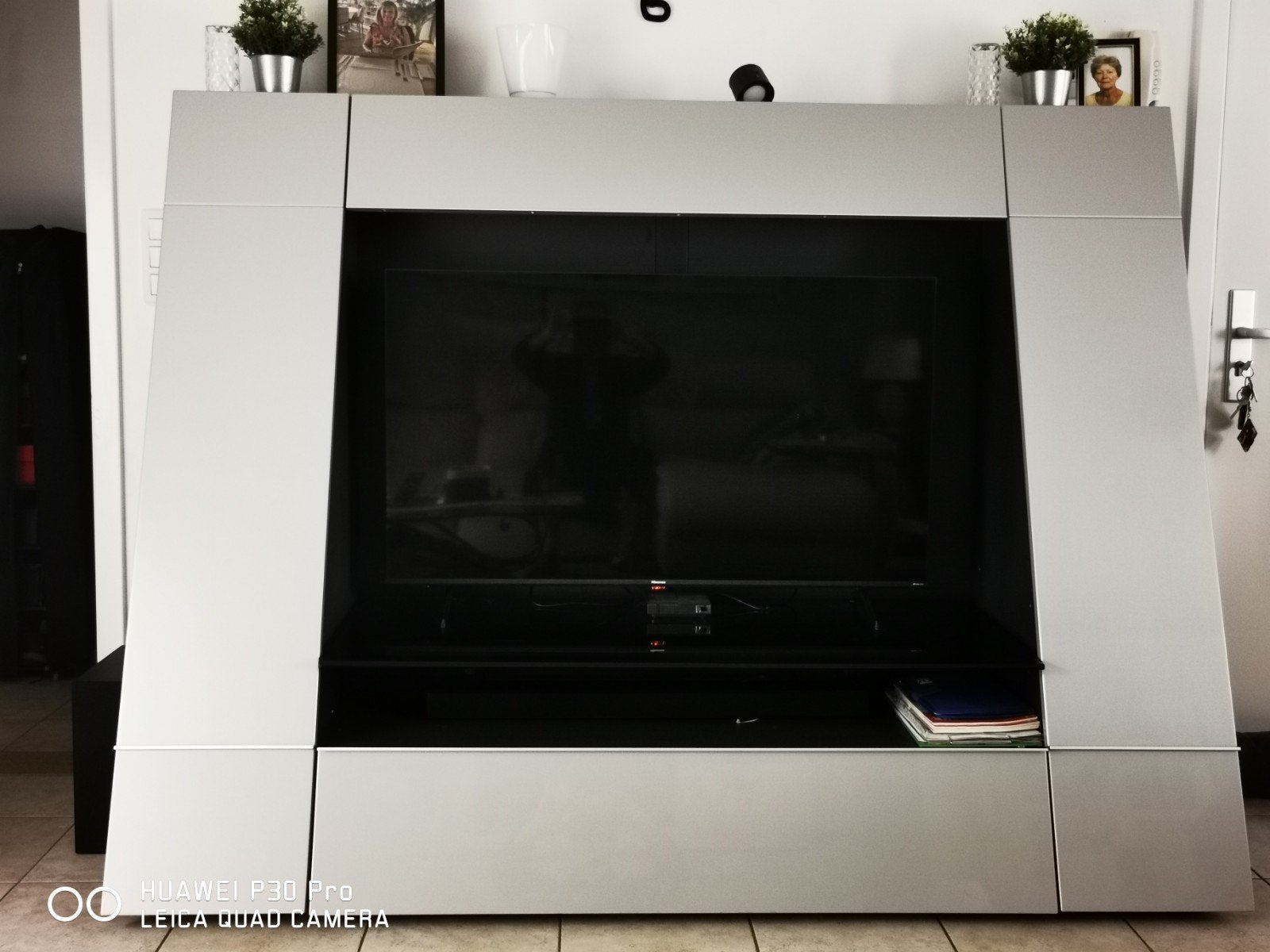 Luxe design tv wand met tv., Ophalen