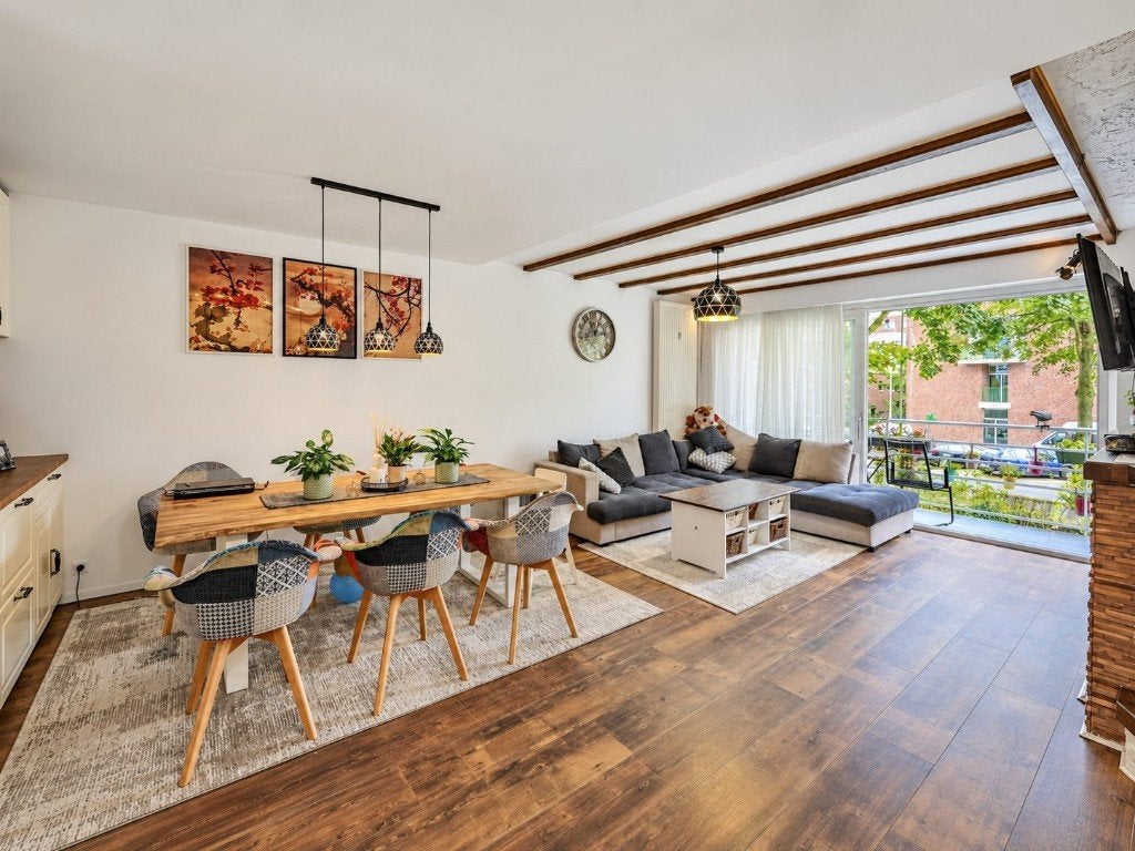 Volledig gerenoveerd 3-slaapkamerappartement met 2 terrassen, Immo, Antwerpen, 116 kWh/m²/an, Anvers (ville), Appartement