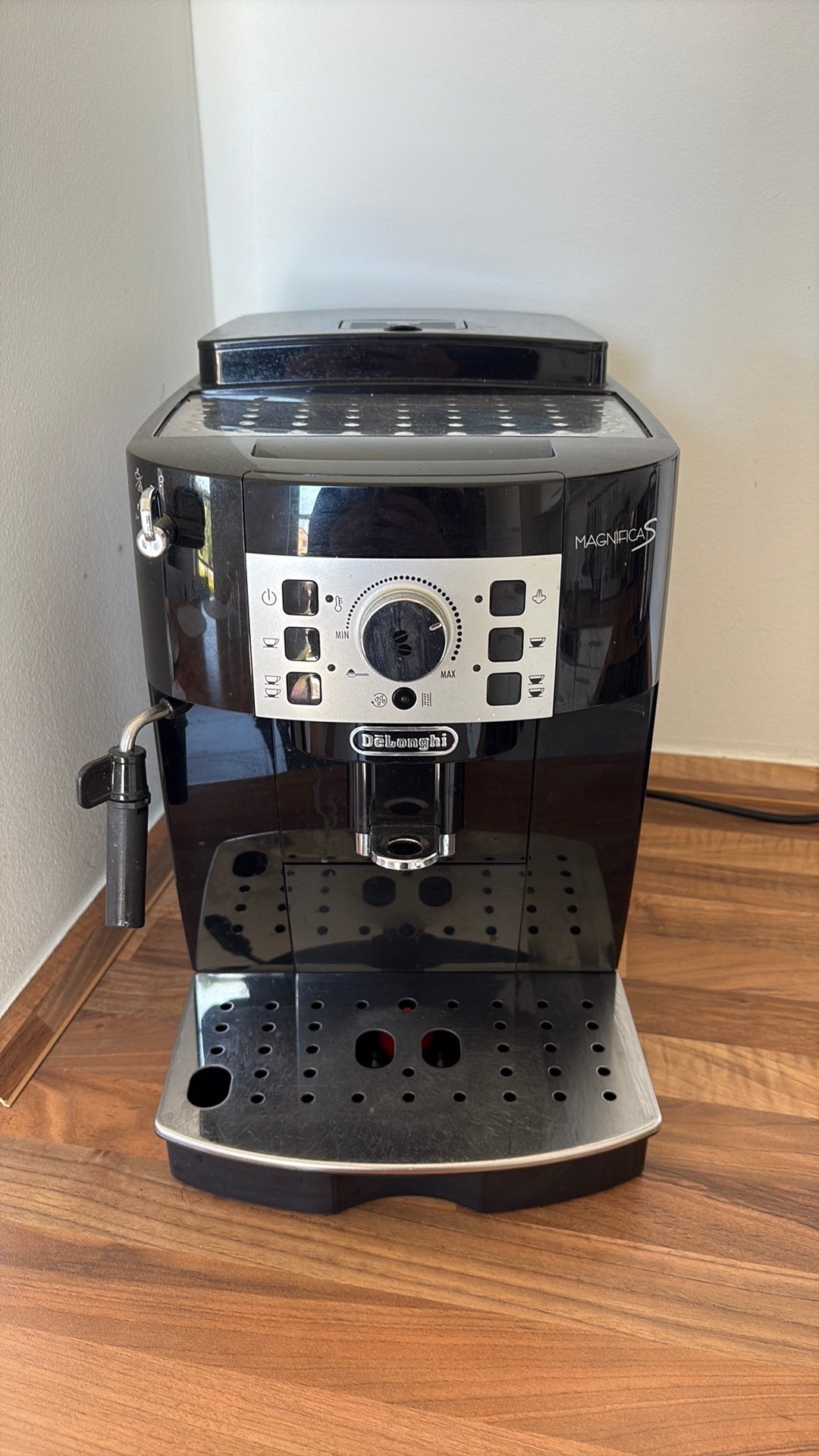 DeLonghi Manificas, Ophalen, Zo goed als nieuw