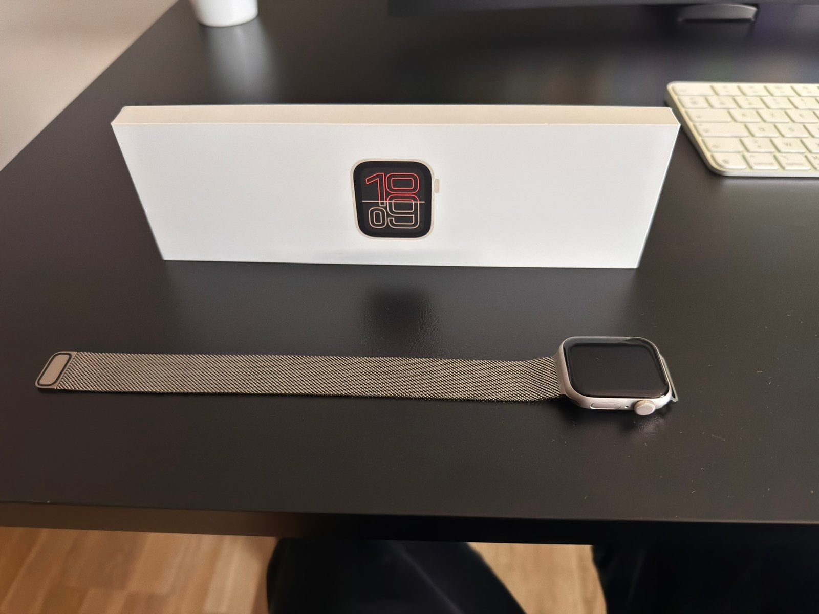 Apple watch SE3, Bijoux, Sacs & Beauté, Enlèvement ou Envoi, État, Comme neuf