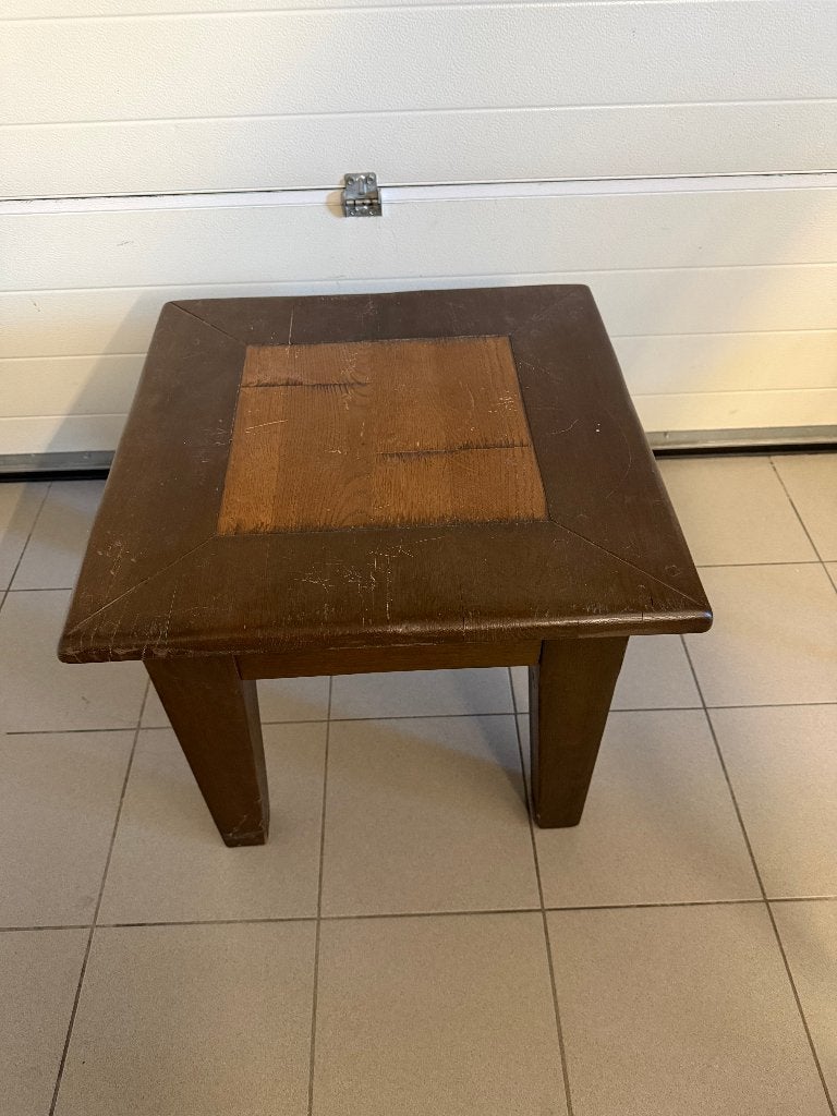 Tafeltje in hout, Gebruikt, Vierkant, 55 tot 75 cm, Hout