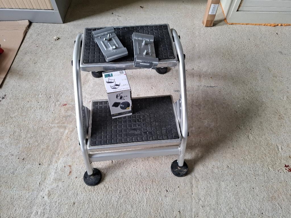 HABA Darwin dubbele opstap camper / caravan, Ophalen, Nieuw