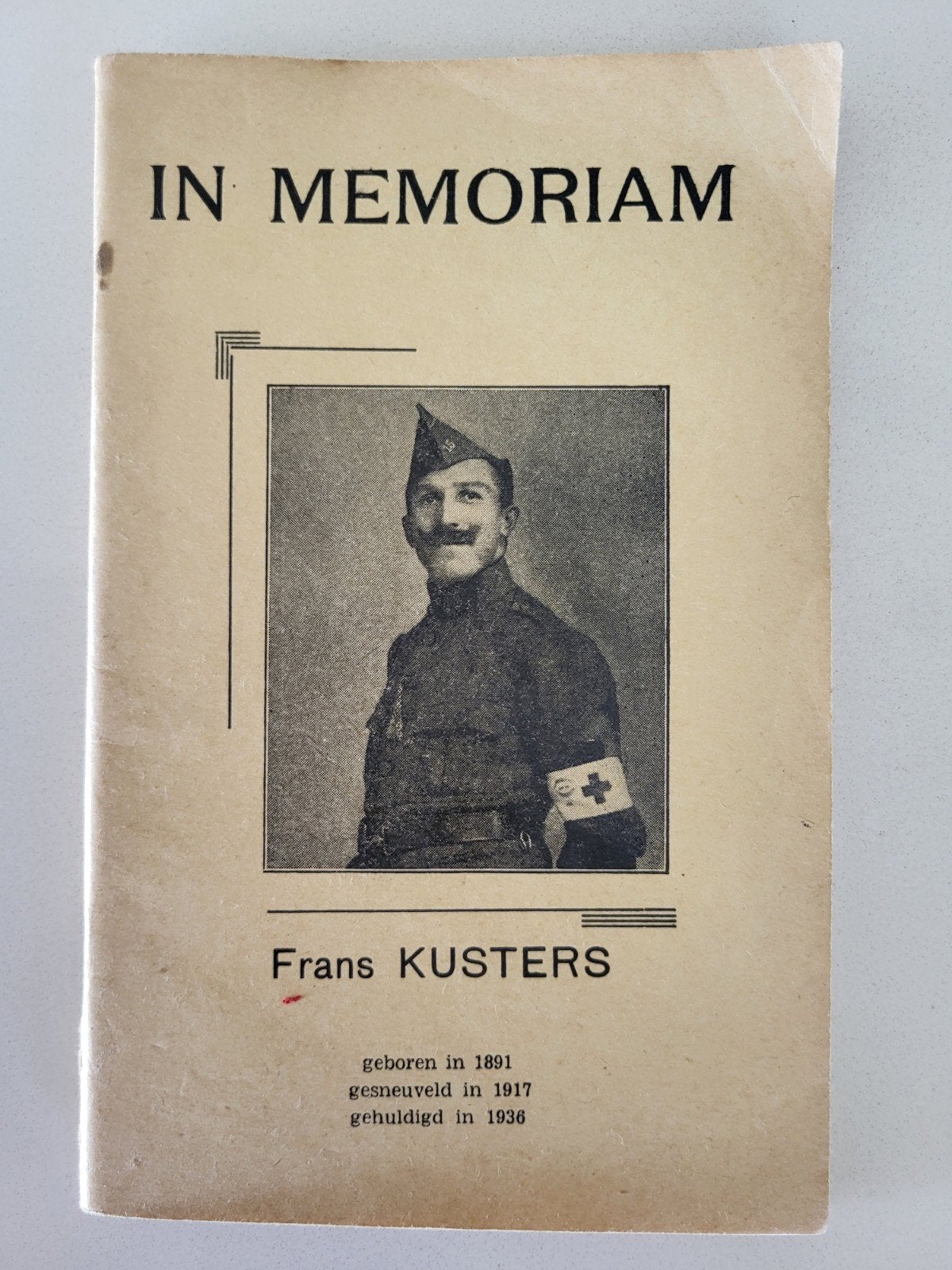 in memoriam Frans Kusters, Livres, Guerre & Militaire, Enlèvement ou Envoi