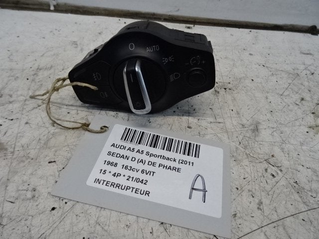 COMMUTATEUR Audi A5 Sportback (8TA) (8K0941531AS), Auto-Union-Straße  1,
85057  Ingolstadt, DE, Info@audi.de, Audi, Utilisé
