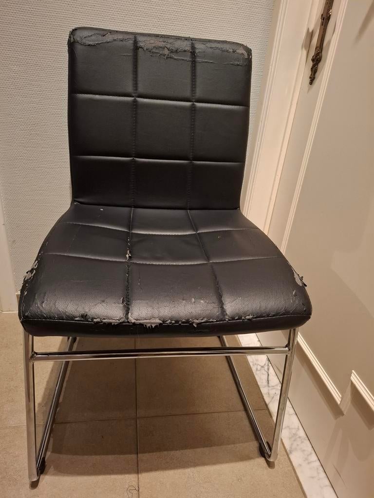 Set 3 Stoelen jysk = 10 € of doe een bod, Maison & Meubles, Chaises, Enlèvement