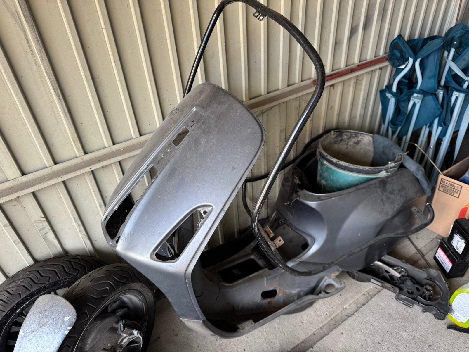 Vespa sprint 2019 frame ongeval zie fotos, Fietsen en Brommers, Snorfietsen en Snorscooters, Ophalen, Zo goed als nieuw, Vespa
