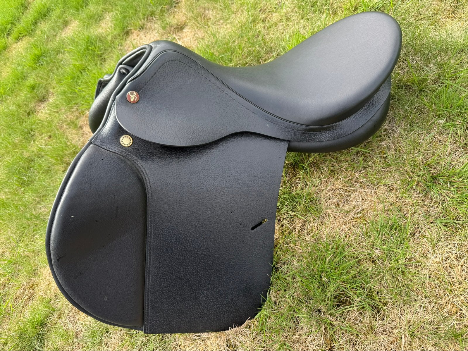 Nieuw Prestige spring/allround zadel, Dieren en Toebehoren, M (17 inch), Ophalen of Verzenden, Springen, Nieuw