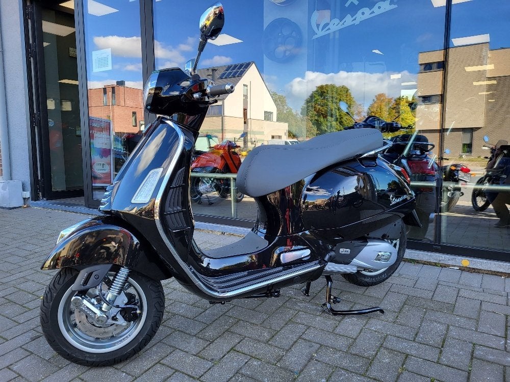 Vespa GTS 125 Stock Deals, Scooter, Nieuw, Bedrijf, 125 cc