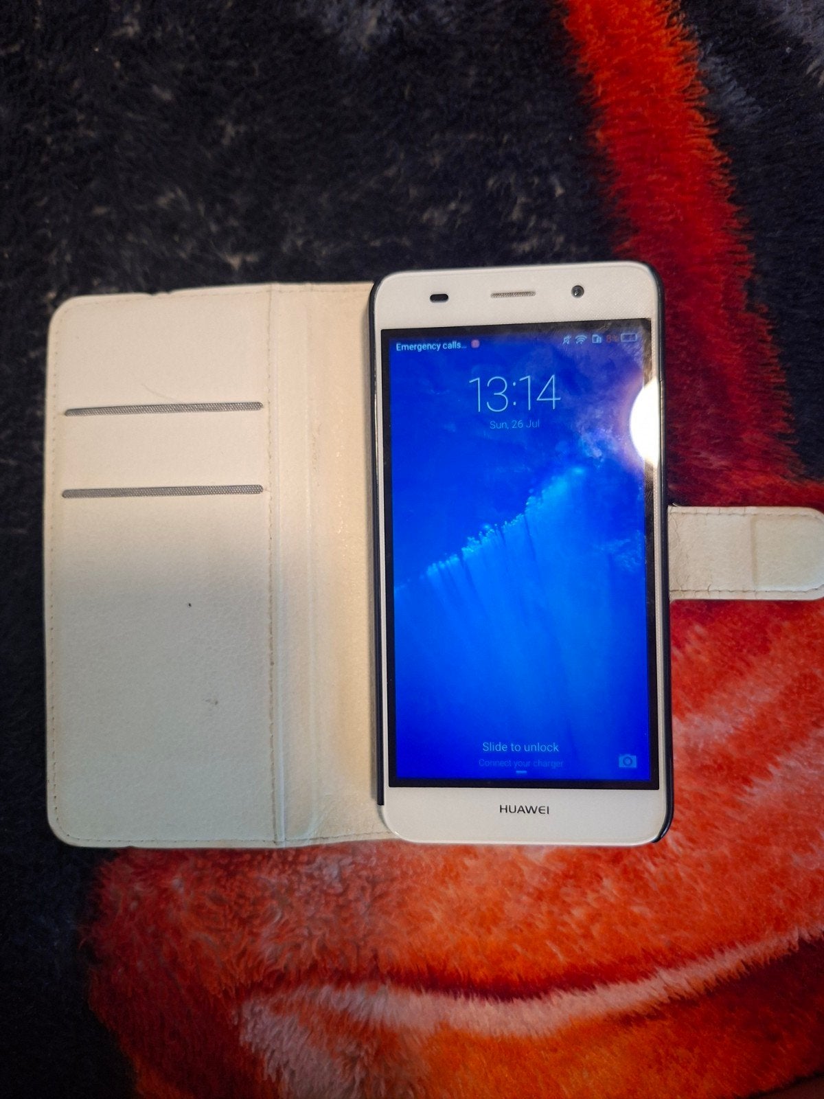 Huawei-smartphone met hoesje — zo goed als nieuw, Telecommunicatie, Ophalen, Wit, Fysiek toetsenbord, Nieuw