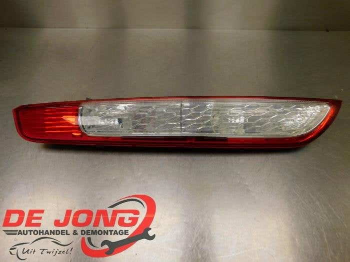 Feu arrière gauche d'un Ford Focus, Autos : Pièces & Accessoires, Éclairage, Ford, Utilisé, 3 mois de garantie, Enlèvement ou Envoi