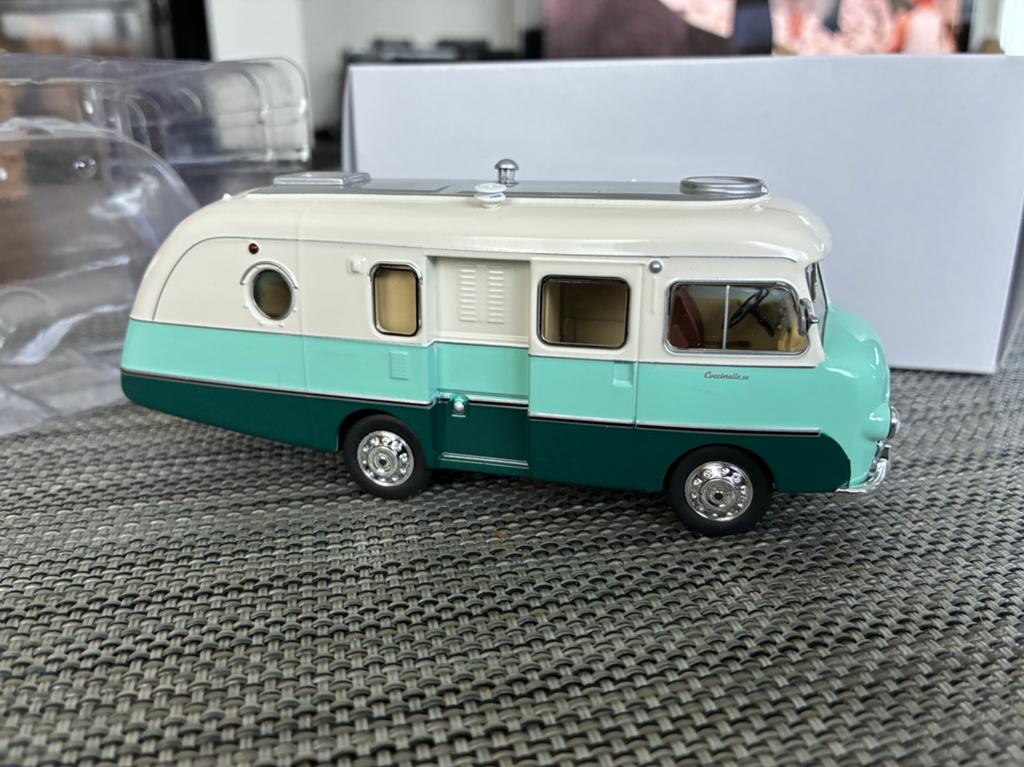 camping car Citroën hy le bastard 1/43 hachette, Hobby & Loisirs créatifs, Enlèvement, Neuf