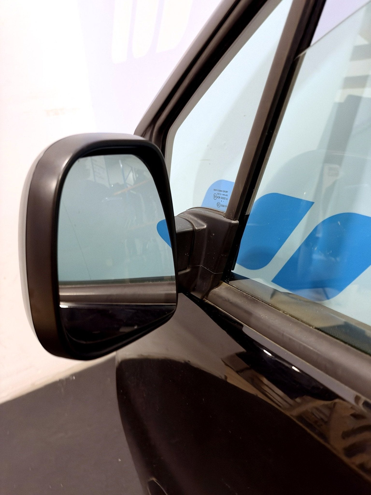 Peugeot Partner porte avant gauche noire EXY 9002Z3, -, Utilisé, Porte, -