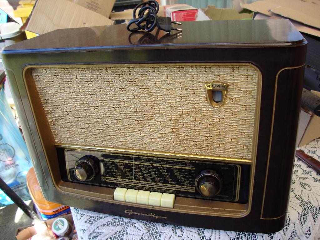 oude radio grundig, Ophalen, Gebruikt, Radio