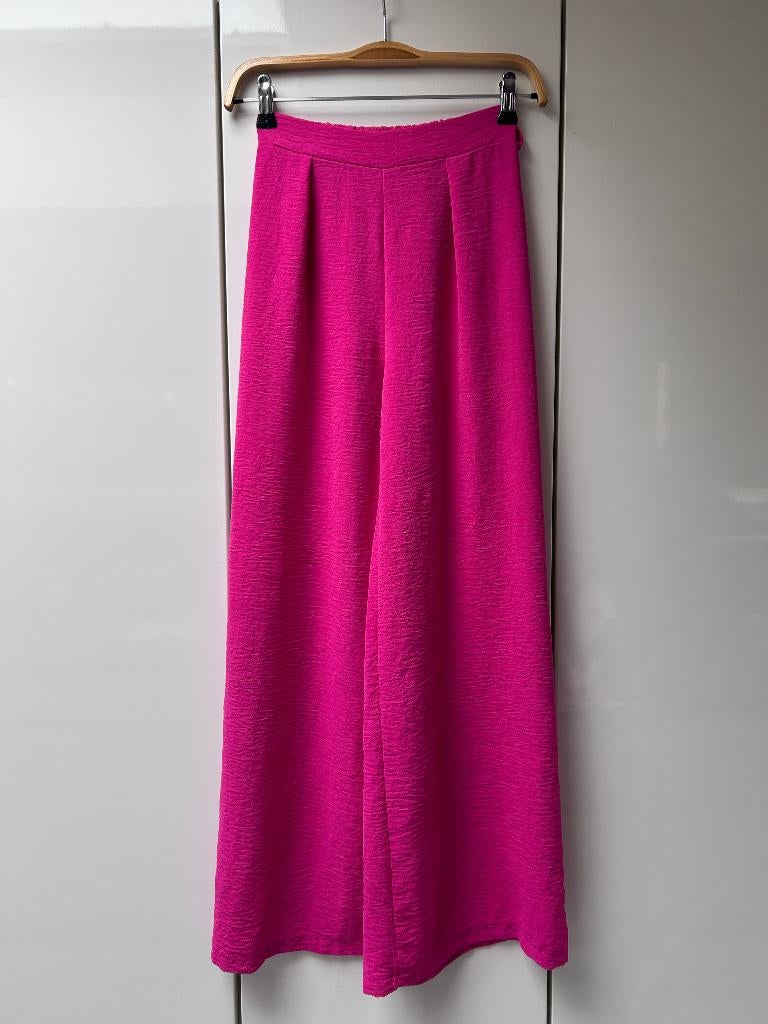 Roze broek met wijde pijpen van Veritas - Maat S, Kleding | Dames, Broeken en Pantalons, Veritas, Ophalen of Verzenden, Zo goed als nieuw