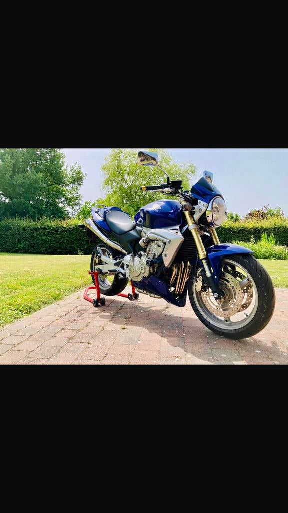 Honda hornet 600 PC36, Motos, Motos | Yamaha, Plus de 35 kW, Échappement sport, Particulier, 4 cylindres