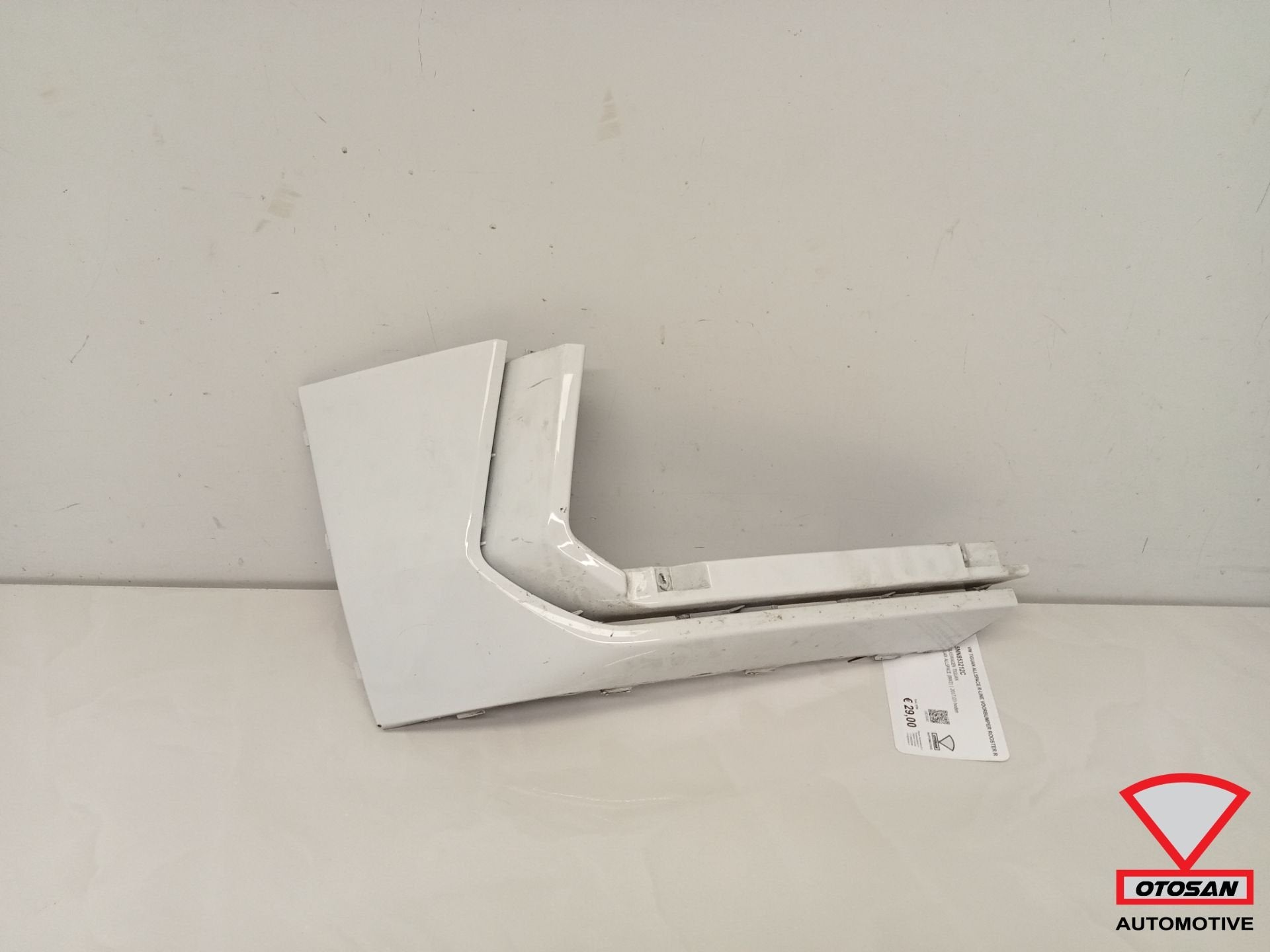 Grille de pare-chocs avant R 5NN853212C pour VW Tiguan Allsp, Pare-chocs, Volkswagen, Volkswagen AG, Vw@volkswagen.de