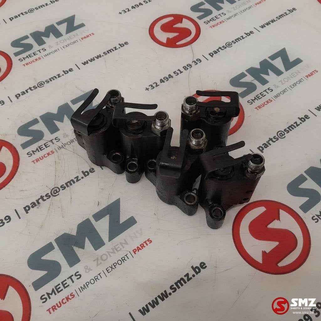 Occ Jeu de 5 cylindres de frein moteur F3BE3681 Iv, Utilisé, Iveco, Moteur et Accessoires