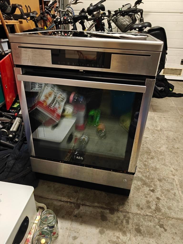 Oven met inductie kookplaat., Electroménager, Fours, Enlèvement