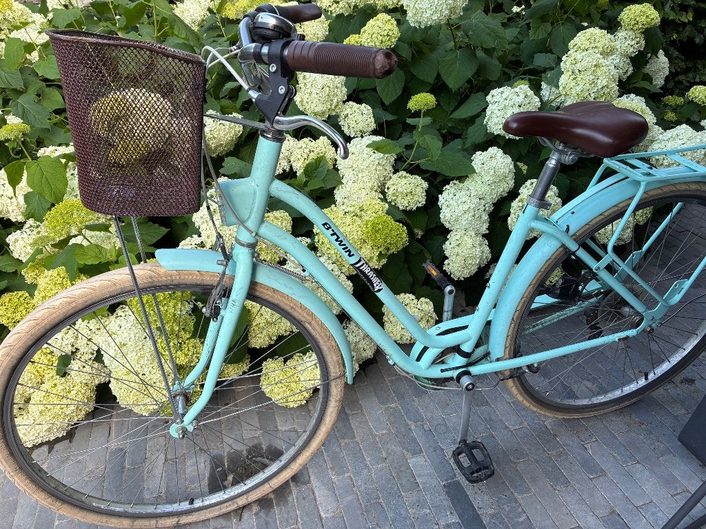 Mooie B'Twin Elops 520 Stadsfiets – Lichtblauw/Muntgroen, Fietsen en Brommers, Ophalen, Gebruikt, Overige merken, Versnellingen