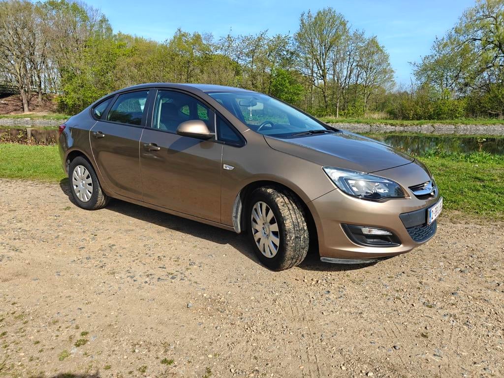 Opel Astra 2013 diesel 120dkm, Autos, Opel, Particulier, Astra, Diesel, Euro 5, Enlèvement