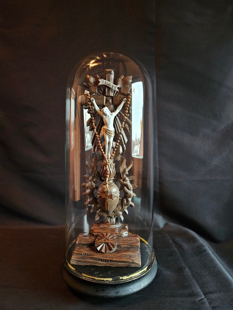Crucifix ancien sous cloche de verre - XIXe siècle, Antiquités & Art, Enlèvement