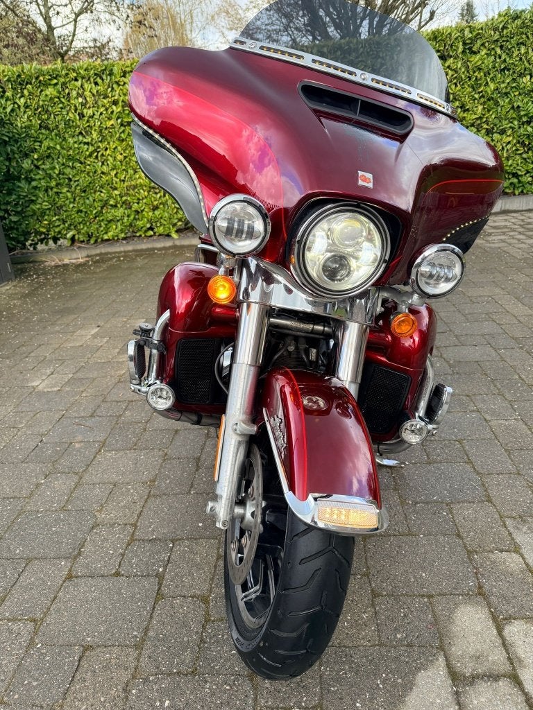 Harley Davidson Electra Glide Ultra Limited (FLHTK), Motoren, ABS, 2 cilinders, 1690 cc, Occasion