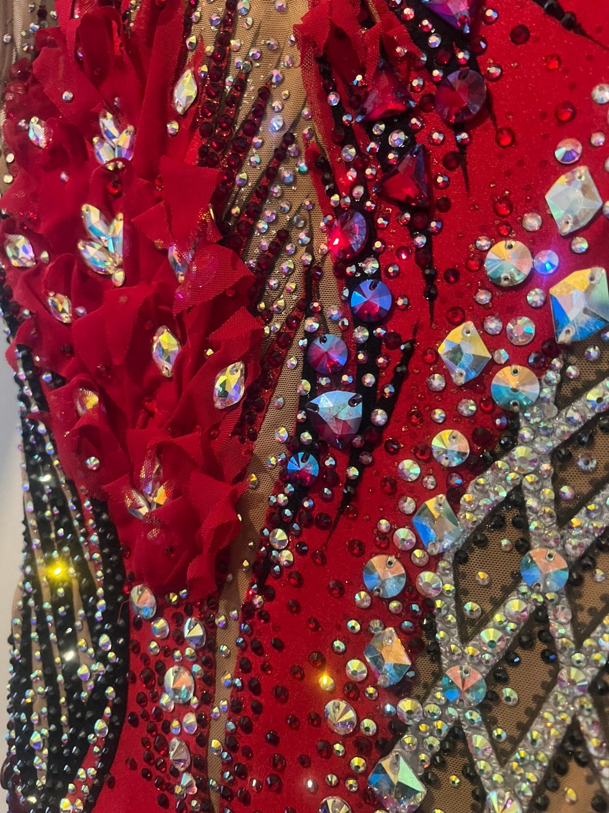 Justaucorps de gymnastique rouge 135-145 cm, Enlèvement ou Envoi, Rouge